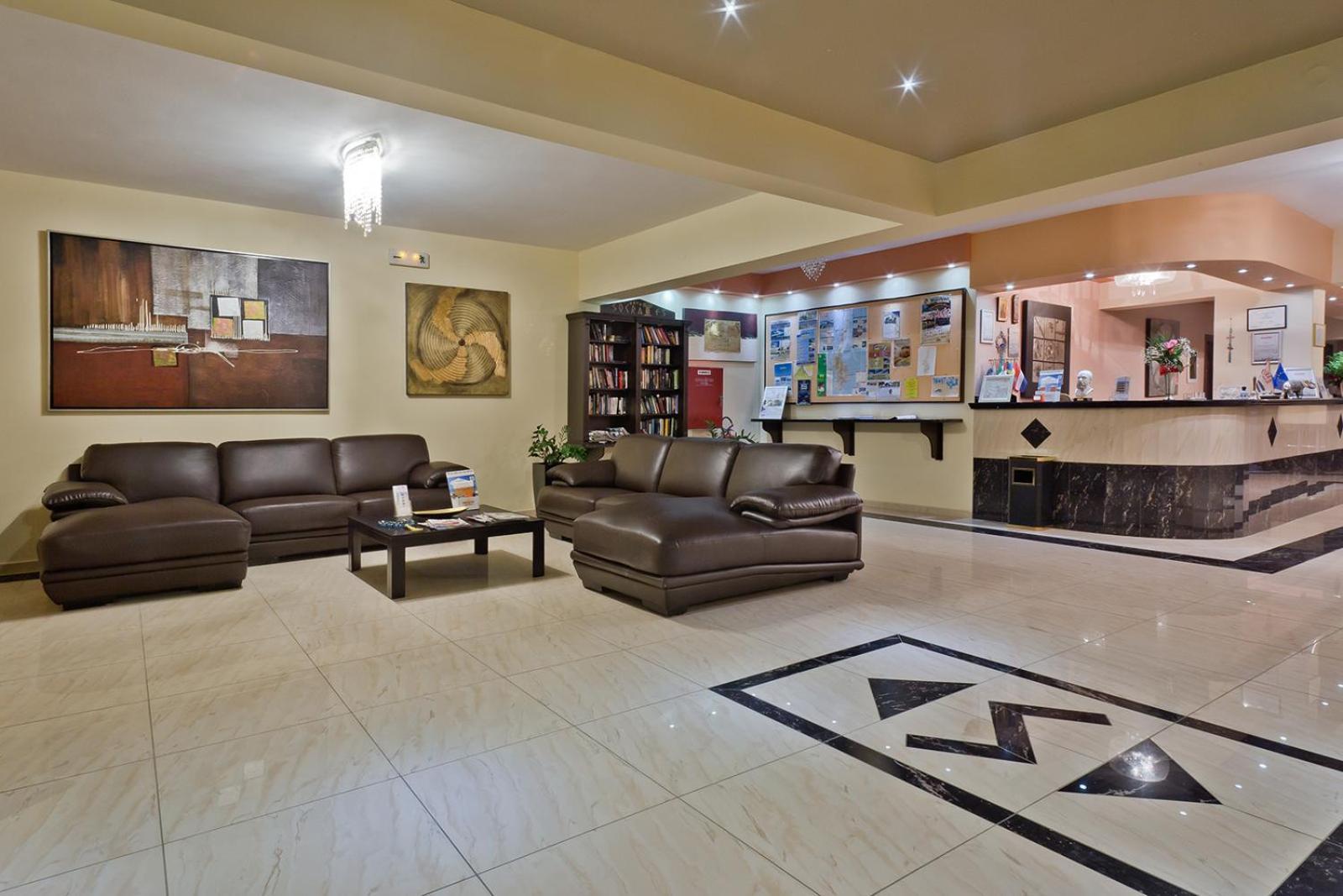 Socrates Hotel Apartments Karpathos Esterno foto